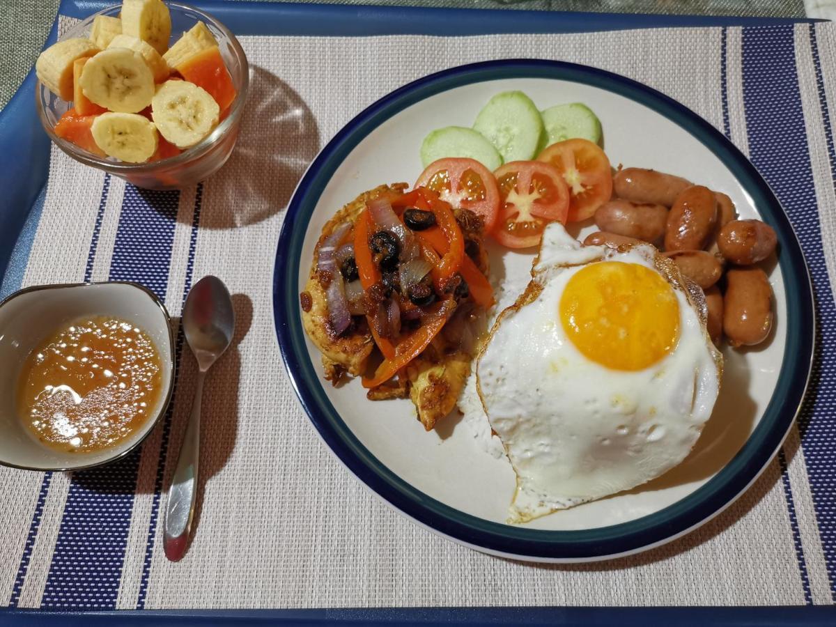 Country Bug Inn Tagaytay City Εξωτερικό φωτογραφία