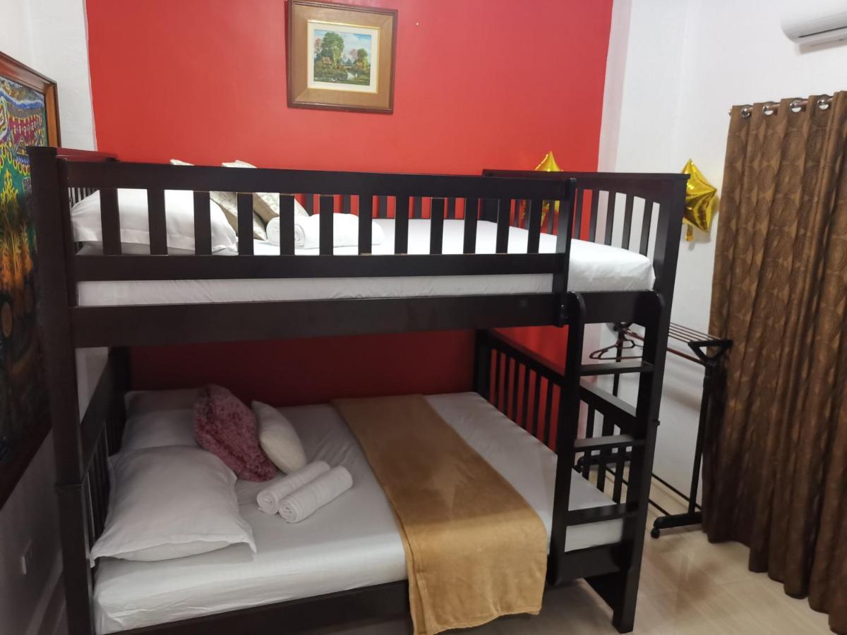 Country Bug Inn Tagaytay City Εξωτερικό φωτογραφία