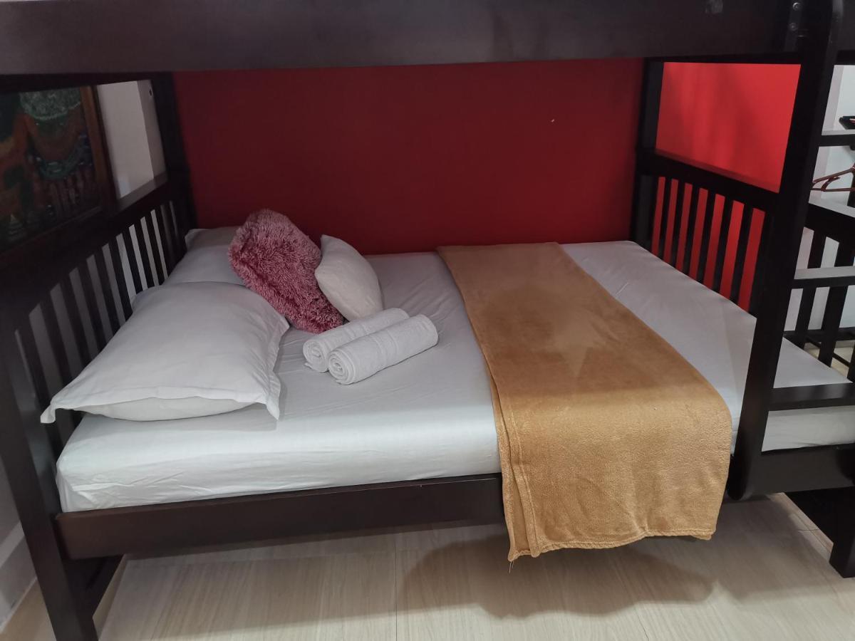 Country Bug Inn Tagaytay City Εξωτερικό φωτογραφία